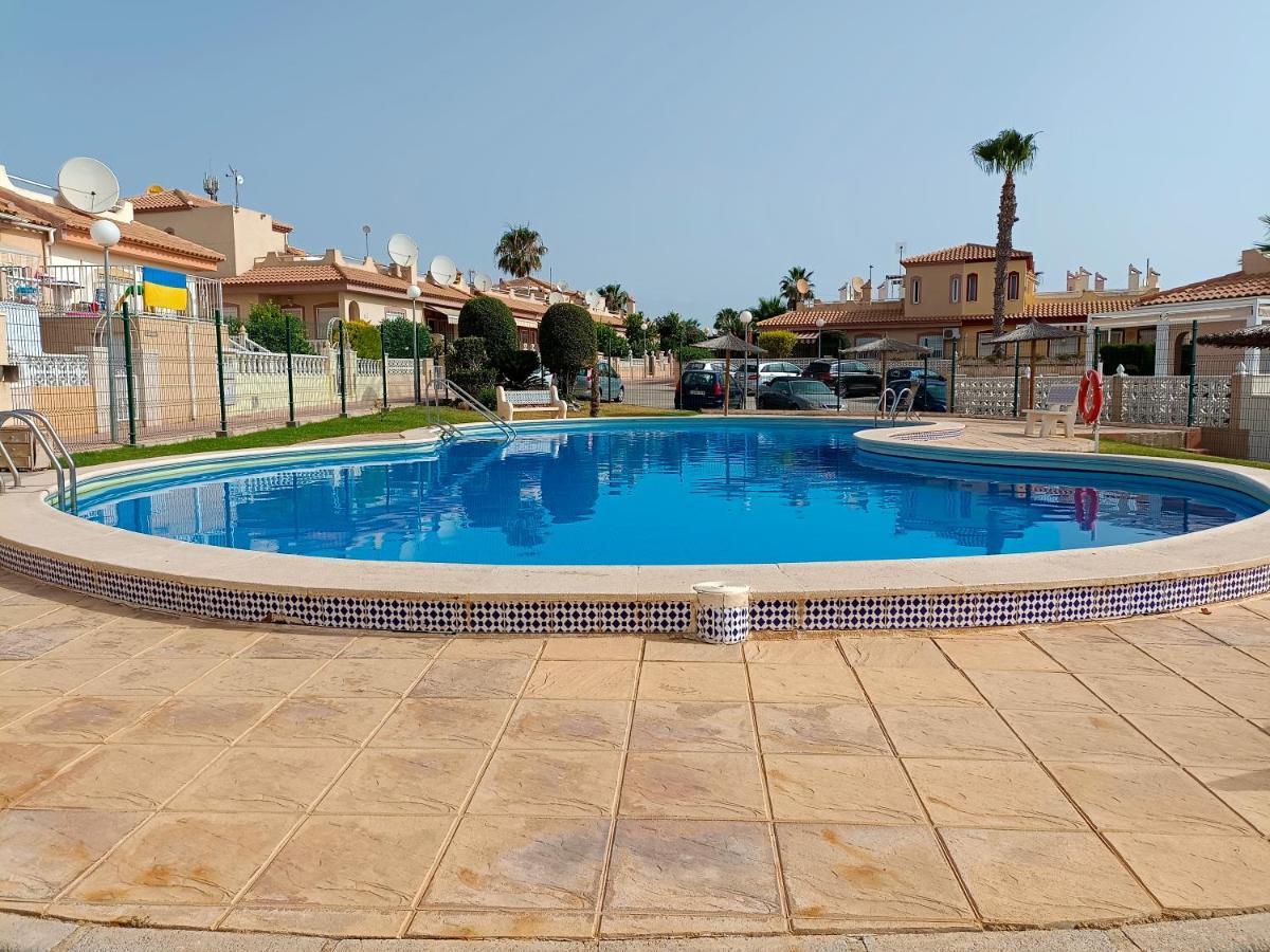 Maison Climatisee Avec Solarium, Wifi Et Piscine Dehesa de Campoamor  Экстерьер фото